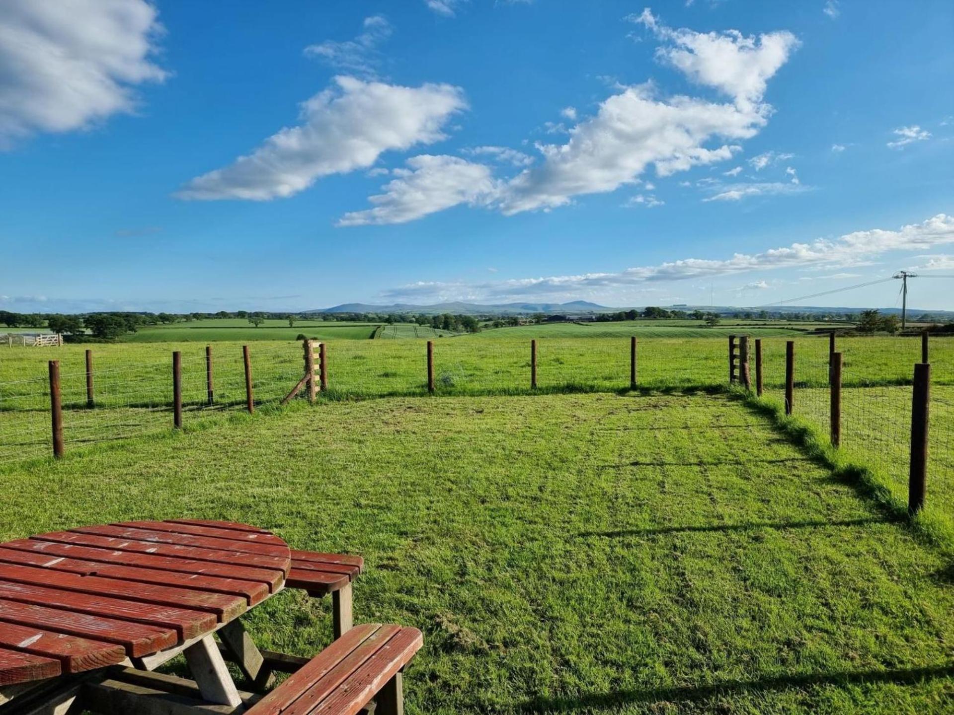 Unit 4 - Skiddaw View Camping Pod Карлайл Екстер'єр фото